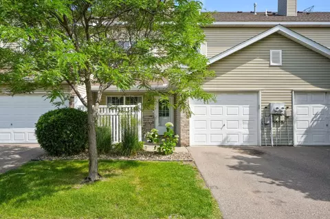 14890 57th St N #2A, Oak Park Heights, MN 55082