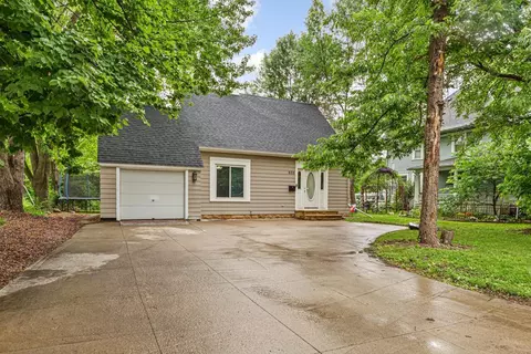 605 N Minnesota Ave, Saint Peter, MN 56082