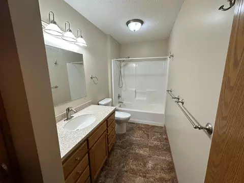 1702 15th St SW, Willmar, MN 56201 photo 35