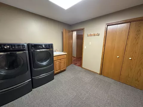 1702 15th St SW, Willmar, MN 56201 photo 21