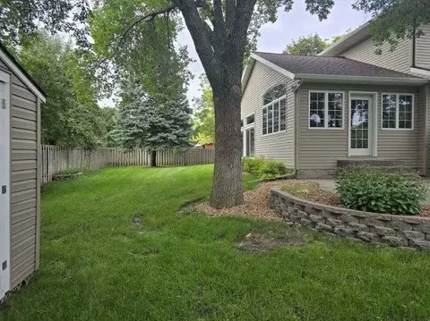 1702 15th St SW, Willmar, MN 56201 photo 4