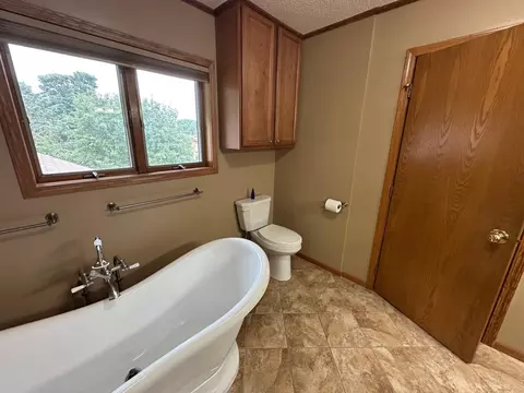 1702 15th St SW, Willmar, MN 56201 photo 28
