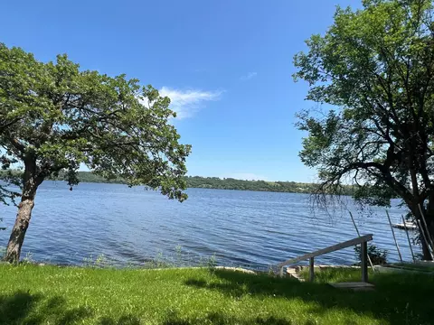 13480 Minnehaha Rd, Wilmot, SD 57279