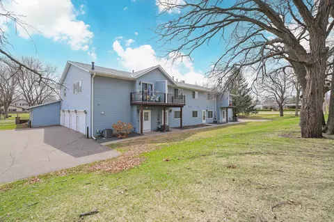83 96th Ln NE, Blaine, MN 55434