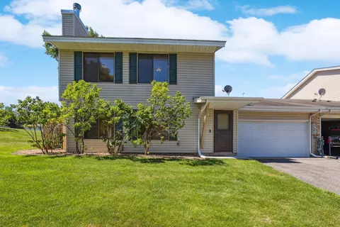 3895 Dolomite Dr, Eagan, MN 55122