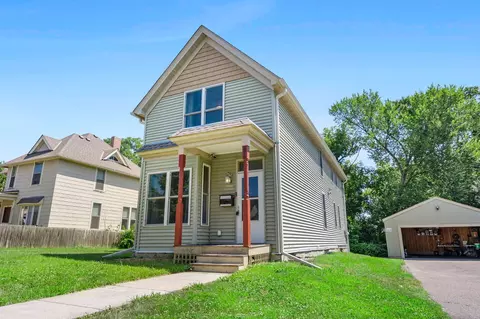 676 Rivoli St, Saint Paul, MN 55130