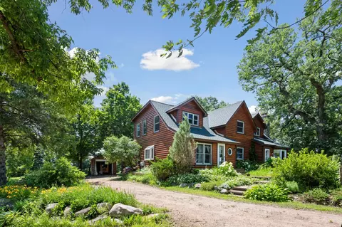 2852 County Road 92 N, Maple Plain, MN 55359