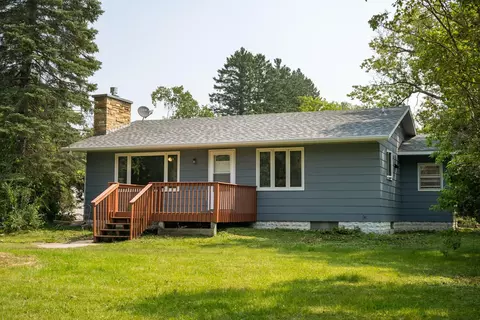 130 5th St, Pine River, MN 56474