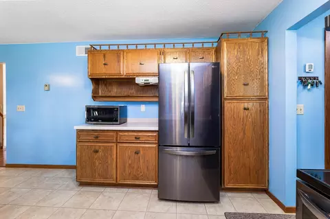 Kitchen - 655 48th Ave, Goodview, MN 55987 photo 5 of 5
