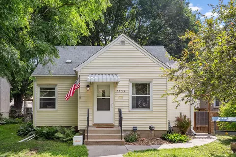 5533 33rd Ave S, Minneapolis, MN 55417