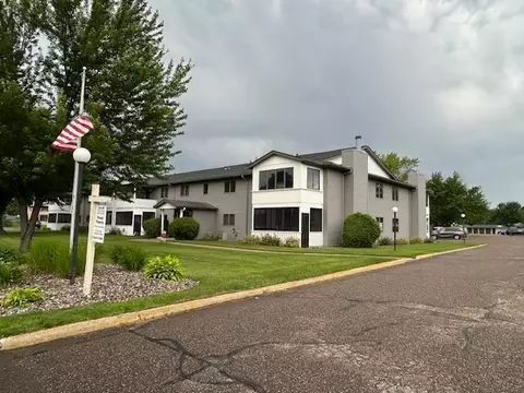 3000 Riverwood Dr #231, Hastings, MN 55033