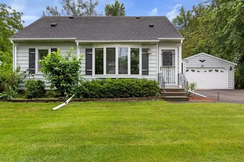 44 East Rd, Circle Pines, MN 55014