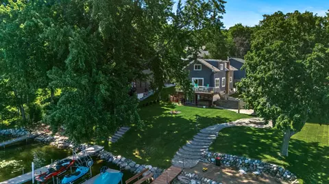 5052 Edgewater Dr, Mound, MN 55364 photo 2