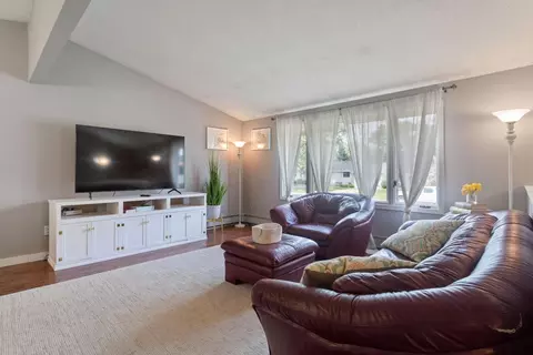 918 Green St, Hudson, WI 54016