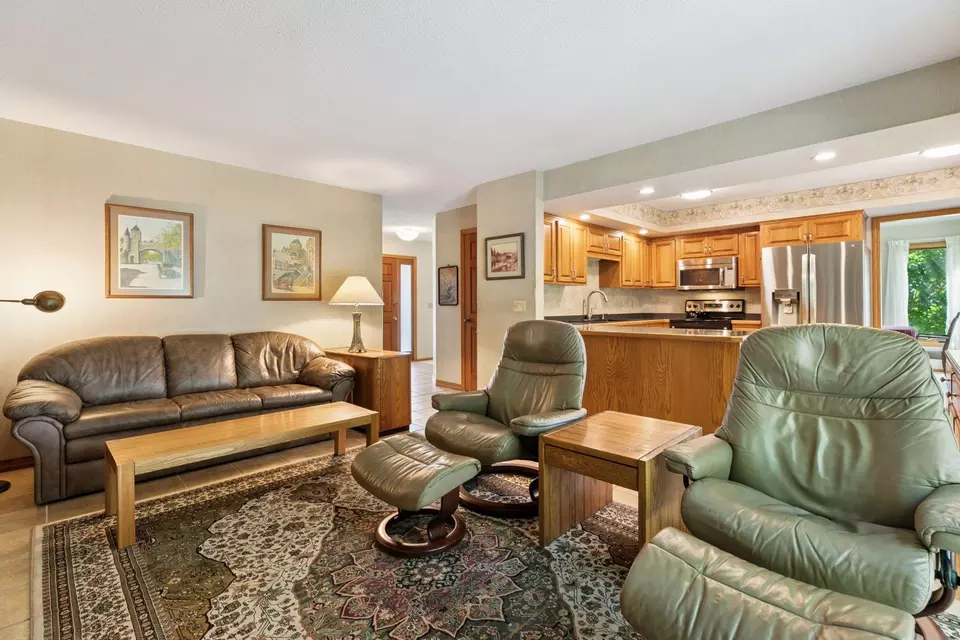 Living - 1890 Partridge Cir, Excelsior, MN 55331 photo 5 of 7