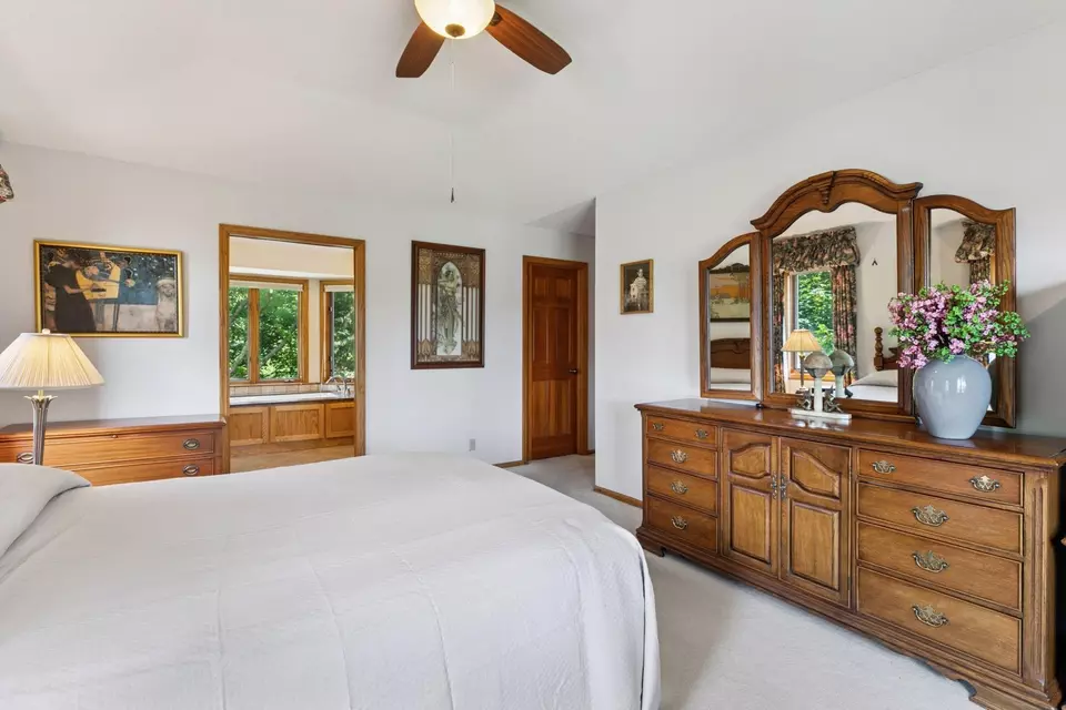 Bedroom - 1890 Partridge Cir, Excelsior, MN 55331 photo 2 of 4