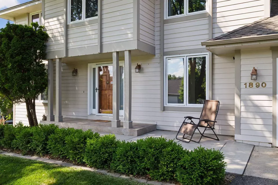 Exterior - 1890 Partridge Cir, Excelsior, MN 55331 photo 2 of 9