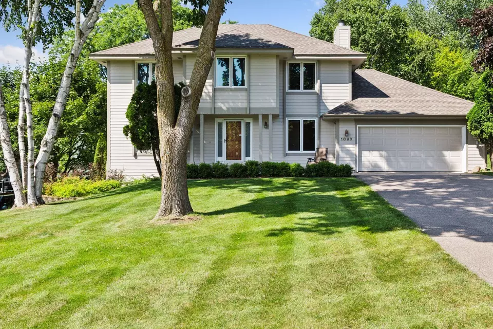 Exterior - 1890 Partridge Cir, Excelsior, MN 55331 photo 1 of 9
