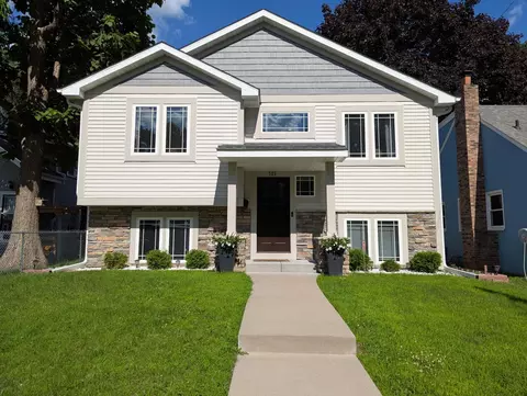723 1st Ave S, South Saint Paul, MN 55075