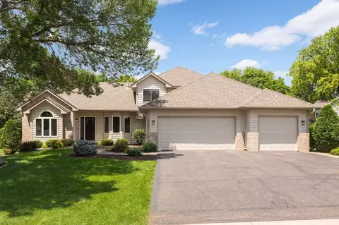 8797 Blackoaks Ln N, Maple Grove, MN 55311