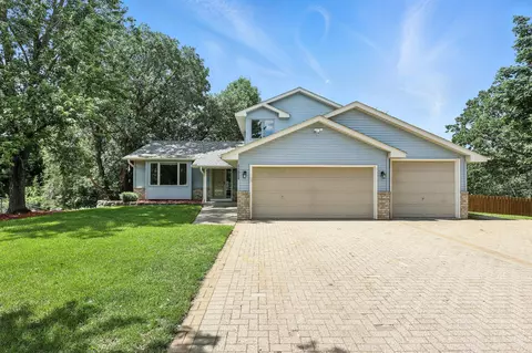 11920 Marigold St NW, Coon Rapids, MN 55433