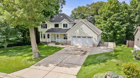 541 Woodland Trl, Medford, MN 55049