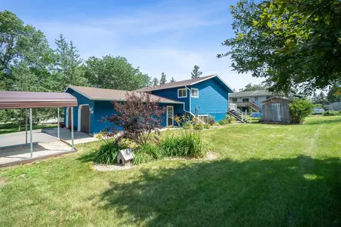 519 4th St SW, Pine Island, MN 55963