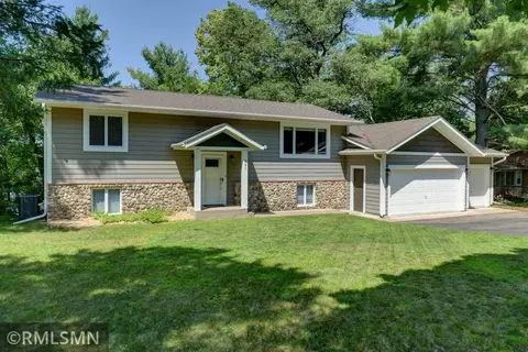 991 Lone Pine Ct, Amery, WI 54001