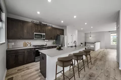 8698 London Cir NE #C, Blaine, MN 55449