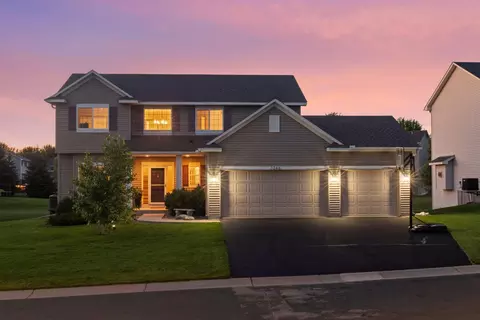 1246 Night Trl, Waconia, MN 55387