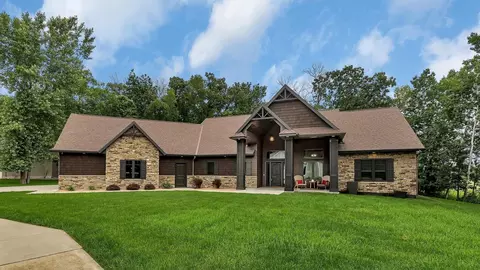 1710 39th St S, Saint Cloud, MN 56301