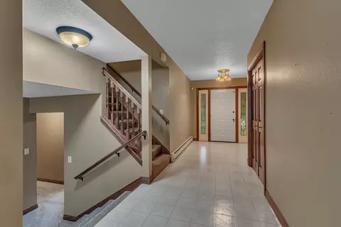 Entry Way - 213 2nd St N, Cold Spring, MN 56320 photo 3 of 3