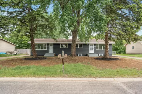 825 Elm Creek Cir, Champlin, MN 55316