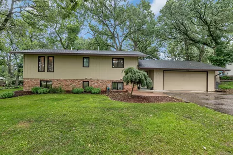 220 16th Ave SE, Saint Joseph, MN 56374