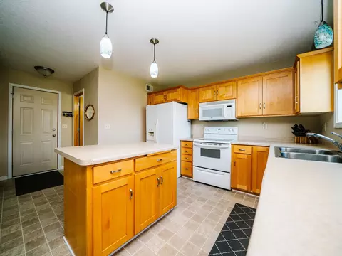 519 Graceview Loop, Saint Joseph, MN 56374 photo 18