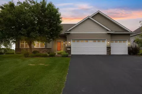 4869 Merganser Dr, Minnetrista, MN 55375