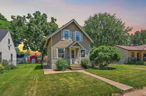 552 16th Ave N, South Saint Paul, MN 55075