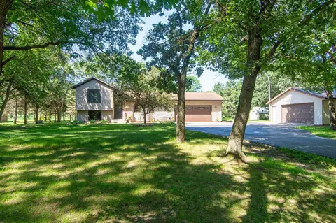11285 Harvest Rd, Little Falls, MN 56345
