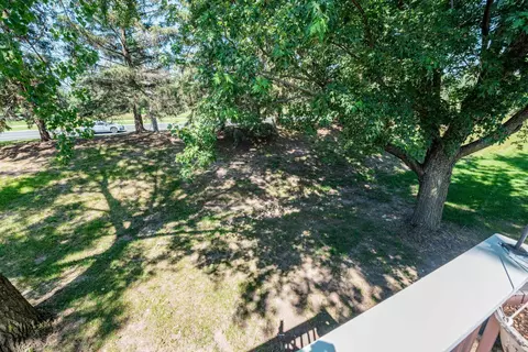 4699 Ridge Cliff Dr, Eagan, MN 55122 photo 41