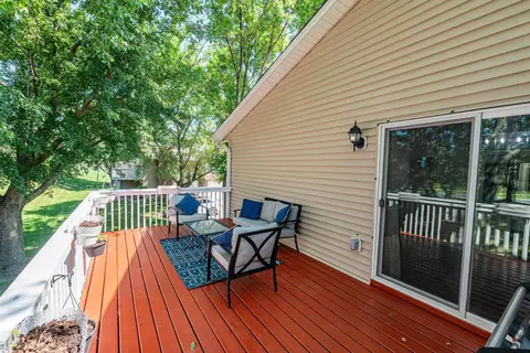 4699 Ridge Cliff Dr, Eagan, MN 55122 photo 38