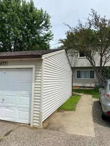 1477 Woodview Ave E, Eagan, MN 55122 photo 2