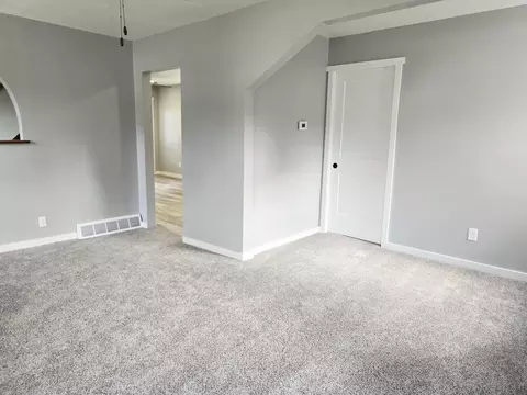 Living - 1204 10th St NE, Austin, MN 55912 photo 2 of 3