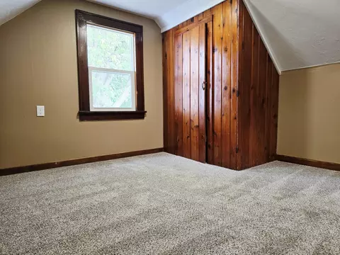Bedroom - 1204 10th St NE, Austin, MN 55912 photo 1 of 4