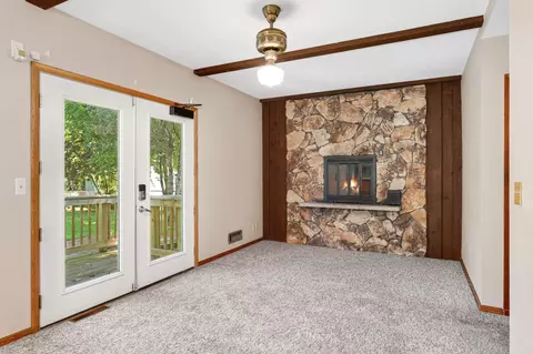 10733 Riverview Pl NW, Coon Rapids, MN 55433 photo 2