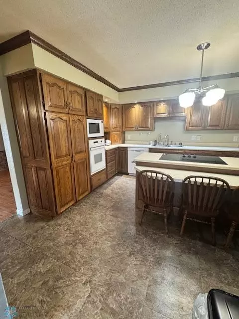 Kitchen - 214 7th St, Hatton, ND 58240 photo 7 of 9
