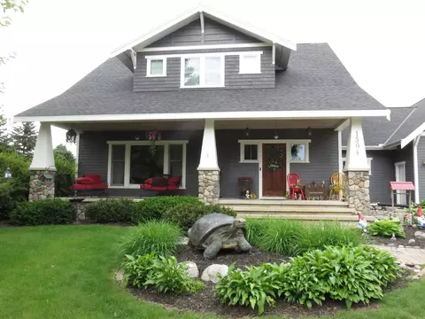 1504 4th St NE, Willmar, MN 56201 photo 2