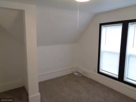 Bedroom - 1021 E 13th St E, Glencoe, MN 55336 photo 5 of 6