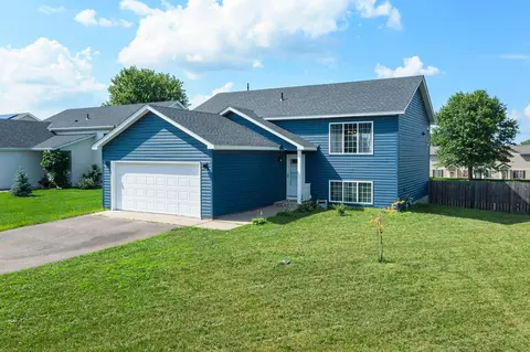 1928 Rochelle Curv, Shakopee, MN 55379