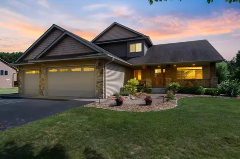 30066 Fox Run Rd, Stacy, MN 55079