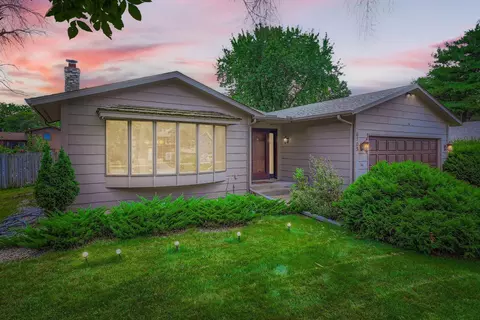 6705 80th Ave N, Brooklyn Park, MN 55445